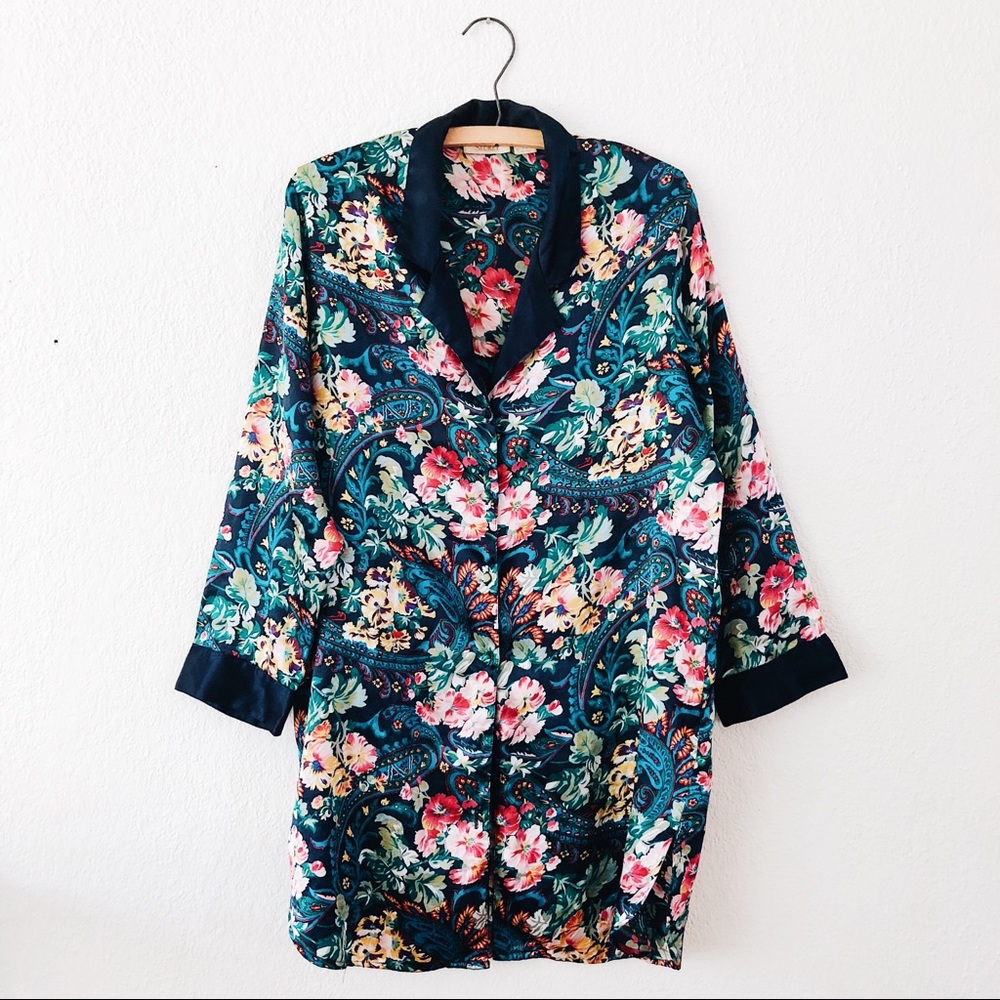 Vintage Victoria’s Secret Floral Gold Label Button Nightgown/ Robe